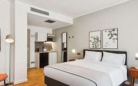 Limehome Piraeus Port